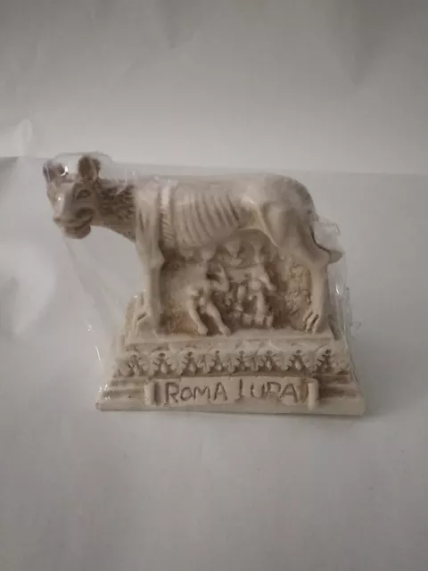 Roma Lupa Capitolina Figurine Italy Romulus Remus Souvenir NEW Sealed Distressed