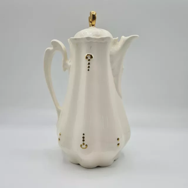 Vintage 80’s Meryl 1987 White Tea Pot  8"