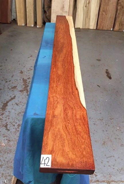 Kiaat (Muninga) 25 mm madera / tablas - madera exótica / maderas duras exóticas / secado al horno
