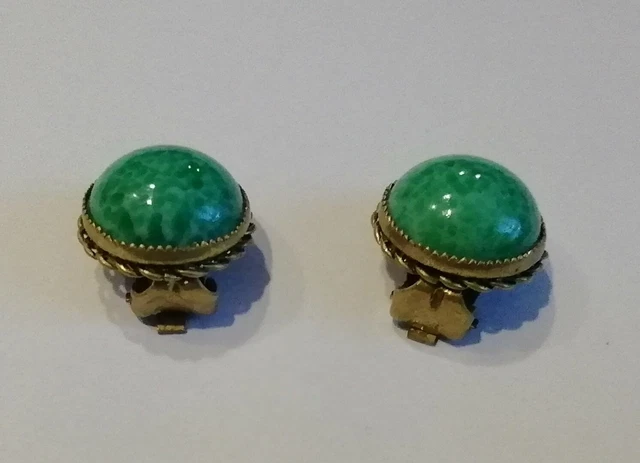 Boucles D'oreilles Clips Vintage En Demi-perle De Verre Nacré - Anciennes, Sans Marque, Référence 2771