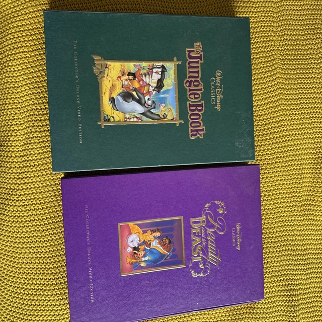 WALT DISNEY CLASSICS Beauty And The Beast Collectors Deluxe Video