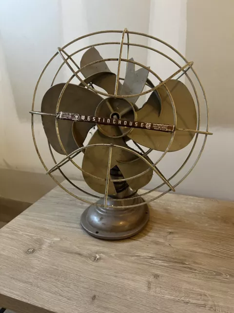 Antique Westinghouse Desk Fan - It Works Blade Needs Replaced