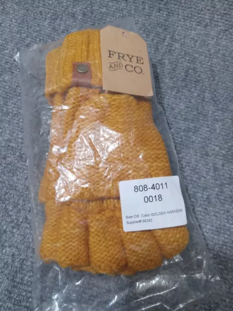 Frye Co NWT Women's Butter Golden Harness Cable Knit Pop Top Mitten Gloves OSFM
