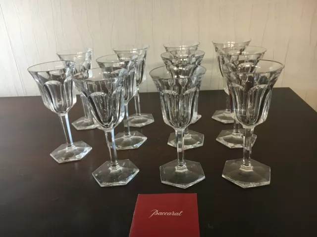 14 verres à vin blanc modèle Malmaison en cristal de Baccarat (prix à la pièce)
