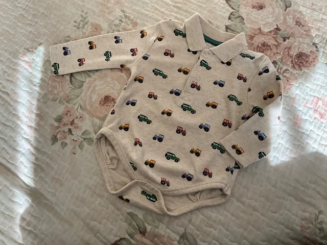 jo jo maman bebe boy bodysuit size 3-6 months