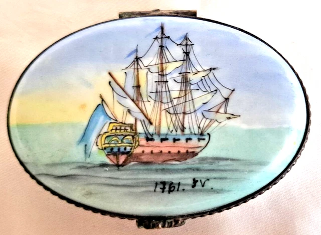 Boîte à Pilules Ancienne En Porcelaine De Sèvres, Peinte à La Main, Authentique