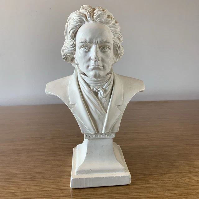 Buste De Beethoven En Terre Cuite Signe Par P