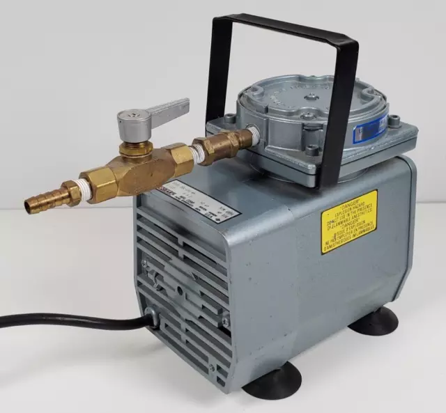 GAST DOL-101-AA VACUUM PUMP 1/8hp Dental Medical (Video) + 16 Pics Working GAST DOL-101-AA VACUUM PUMP 1/8hp Dental Medical (Video) + 16 Pics Working
