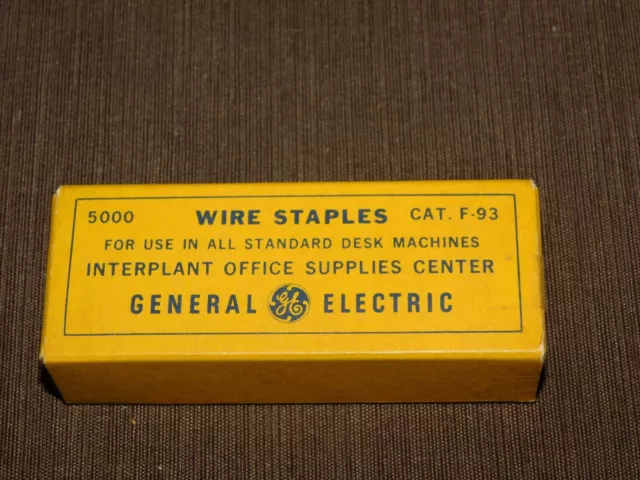 Vintage Desk Ge General Electric Wire Staples Cat. F-93