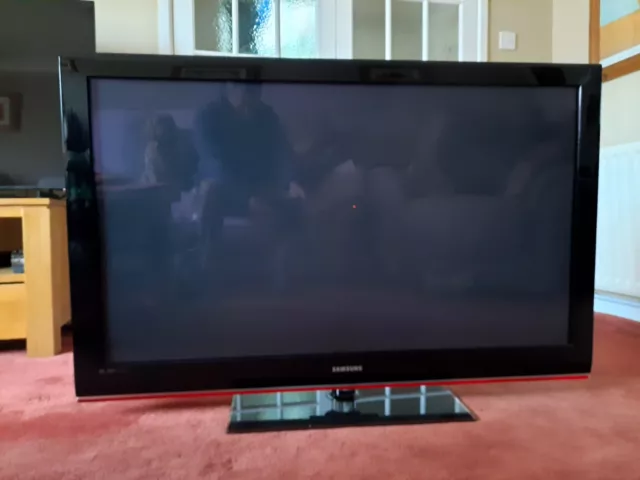50" SAMSUNG PLASMA TV – PS50B350 Excellent condition
