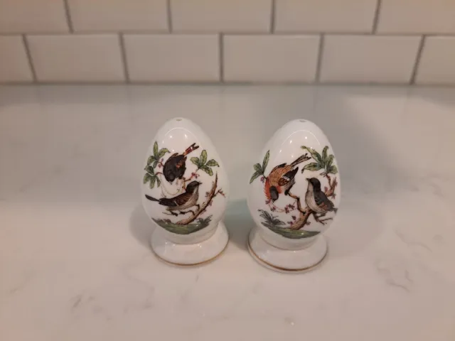 Herend Porcelain Rothschild Bird Salt & Pepper Shakers Pair 250