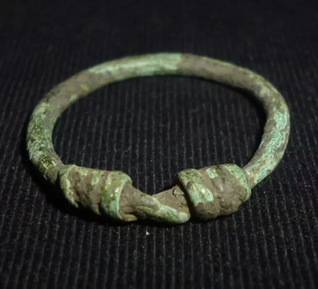 Ancient Celtic RING , Bronze Artefact - Circa 400 -200 BC - 1880