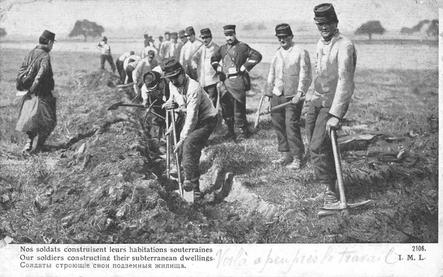 Cpa Guerre Nos Soldats Construisent Leurs Habitations Souterraines