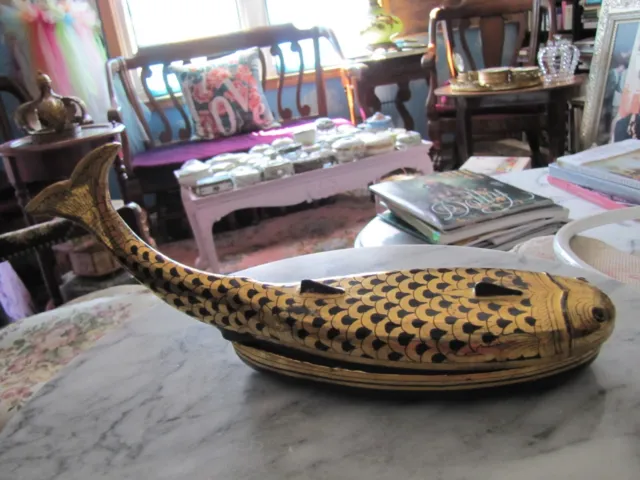 Vintage Burmese Lacquerware Fish Trinket Box Gold & Black Lacquer