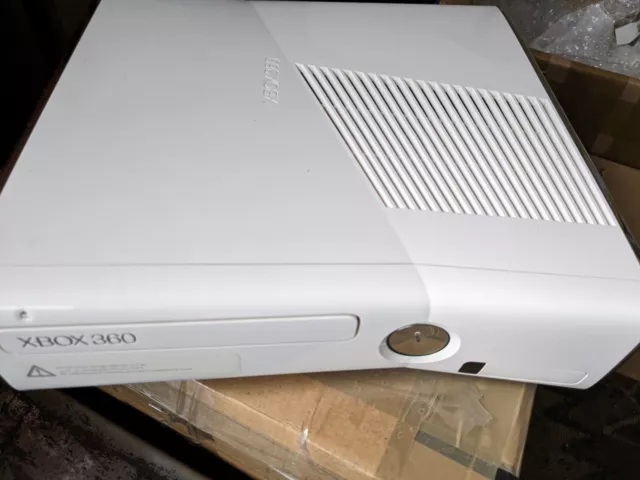 Xbox 360, White RGH Jtag Console Only Region free￼1 Year warranty￼ Best  Price