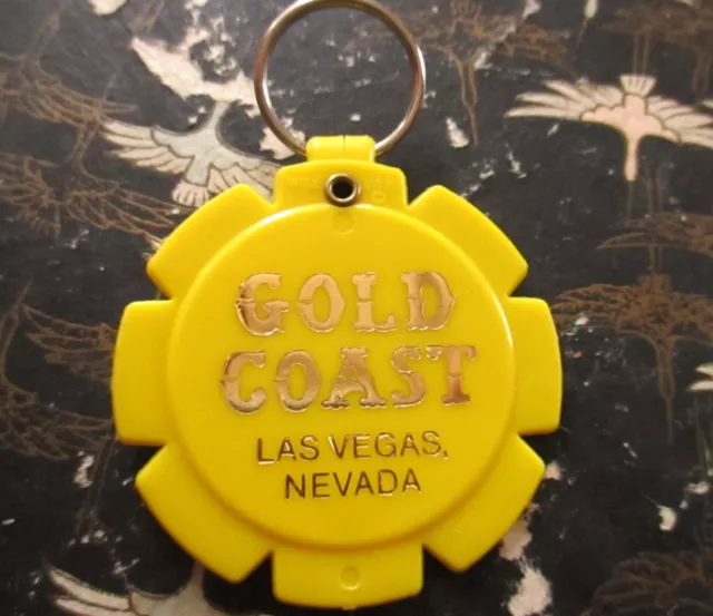 Gold Coast Hotel Casino Las Vegas Nevada Yellow Keychain Key Ring 2.5"