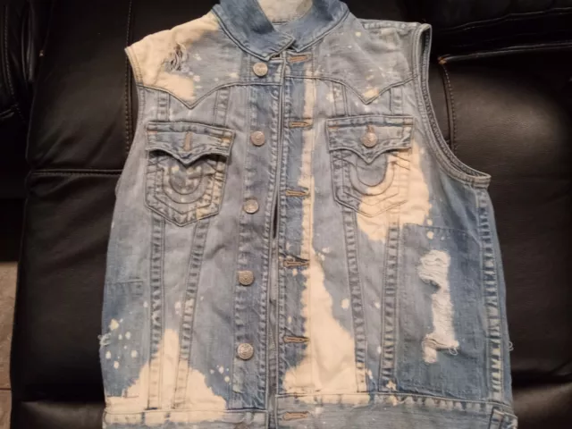 Mens True Religion Jimmy 1/2 Distress Denim Vest Slow Cruising . Size Medium