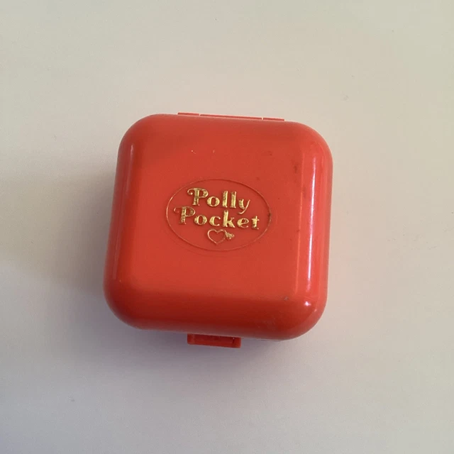 Polly Pocket Monde Magique Bluebird 1997 - Aimanté - Bâtiment Maison Château Avec Chiens