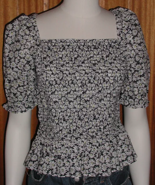 NWT J.Crew Factory Daisy Print Smocked Puff Sleeve Ruffle Hem Crop Top Sz Small