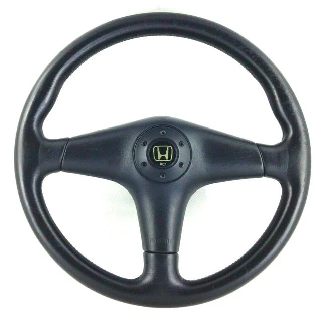 GENUINE HONDA MOMO 370mm steering wheel.Civic EK, Integra DC2. RARE