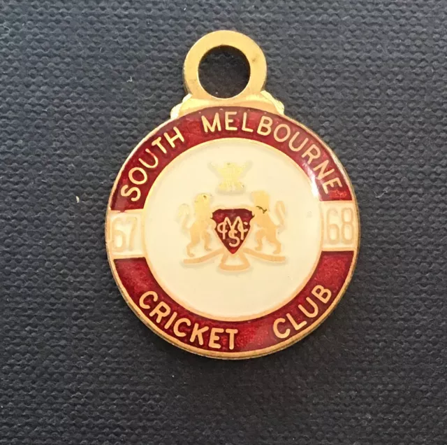 Cricket - Vintage 1967 - South Melbourne Cricket Club Member's Badge.