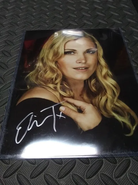 Signed 8x10 photograph - Eliza Taylor - THE 100 - Clarke Griffin  + COA