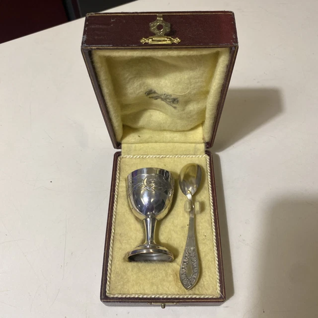 Ancien Coquetier Avec Sa Cuillère De Baptême – Argent Plaqué