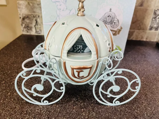 CALENTADOR DE CARRO DE CENICIENTA Disney PERFUMADO - PERFECTO ESTADO/HUECO - ¡HERMOSO!