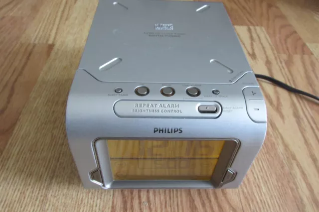 Philips CD Player Clock Radio Alarm AJ/3980/37 TouchScreen “Works”