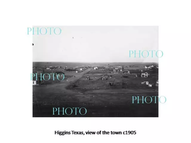 OLD POSTCARD SIZE PHOTO OF HIGGINS TEXAS VIEW OF THE TOWN c1905 1