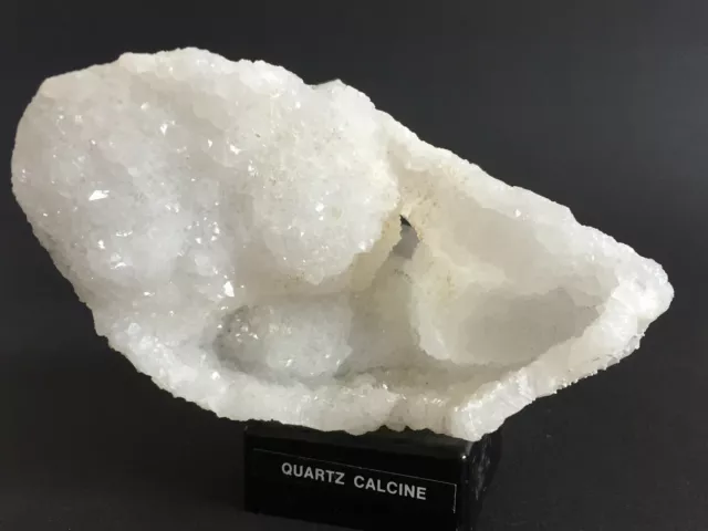 Quarz Calcit Quartz Calcine - Geode Druse - auf Sockel 15cm