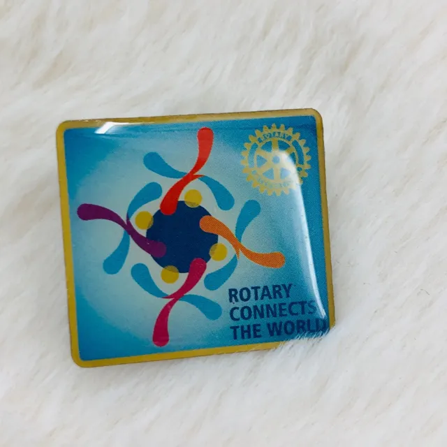 Rotary International Connects the World Member Lapel Pin