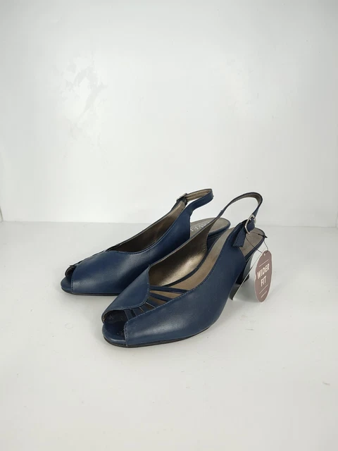 Pavers wide fit court shoes hotsell