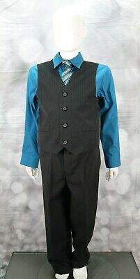 NWT Boys Van Heusen 4 Piece Suit Set size 6