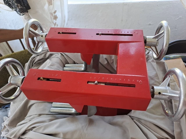 Macchinariao Per Modellare Le Scarpe In Forma Completo,Usato 5 Volte,Raro!!!