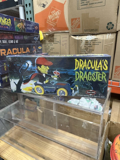 1975 AURORA DRACULA Monsters of the Movies Factory Sealed 1975 AURORA DRACULA Monsters of the Movies Factory Sealed