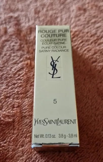 Rossetto YSL Yves Saint Laurent rosso puro cucito n. 5 rosso etrusco - nuovo con scatola