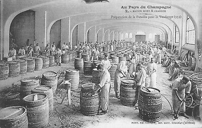 CPA 51 epernay moet and chandon champagne preparation of the cask vintage