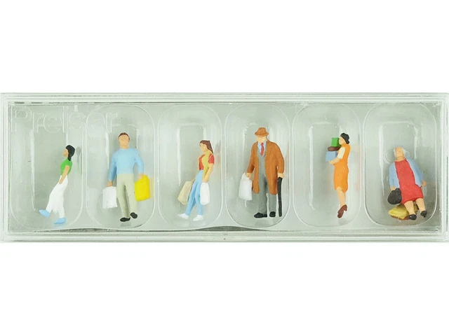 6 personnages à la sortie des magasins échelle HO 1/87 - PREISER 10121