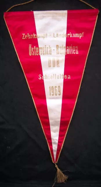 Orig.Übergabewimpel  Länderkampf 1969 ÖSTERREICH/DDR/BULGARIEN / 50 cm ! RARITÄT