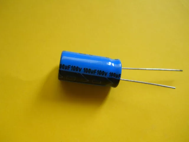 1 x 100uF @ 100V VISHAY BC (PHILIPS) RADIAL ELECTROLYTIC CAP