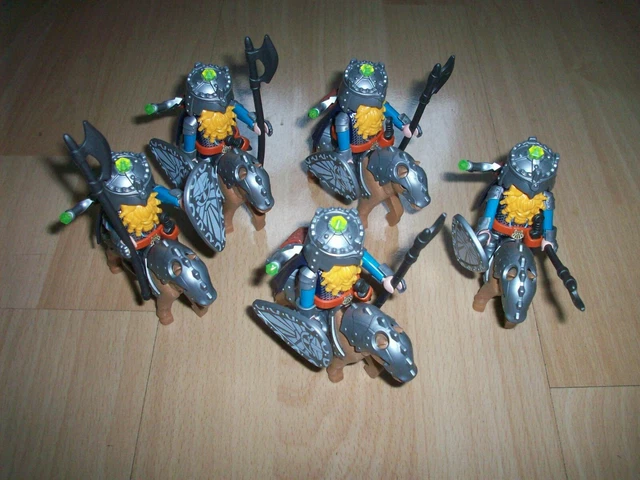 5 Playmobil Ritter Zwerge Reiter 9345 Pferde Figuren konvolut TOP Zubehör