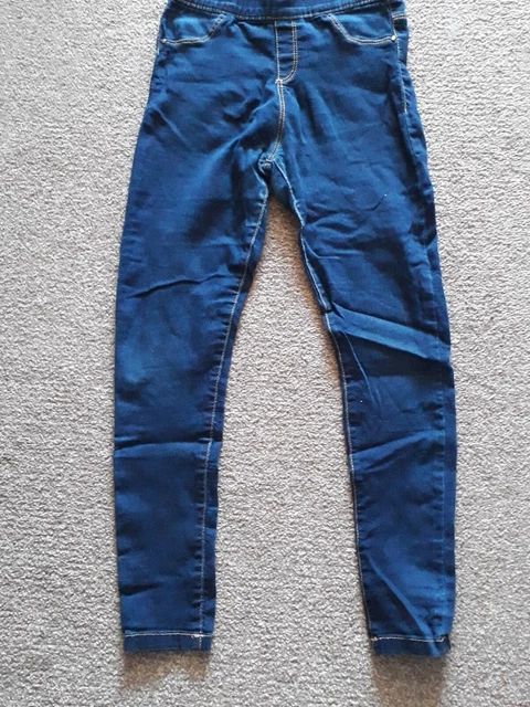 Girls Large Bundle Of Clothes Aged 9-10 Years.  Please see description. 3