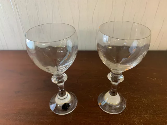 Lot de deux verres à eau en cristal de Saint Louis (prix du lot)
