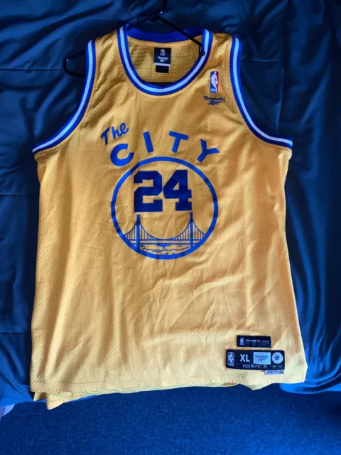 Men's Rick Barry Size XL Reebok Swingman Yellow Warriors basketball jersey Men's Rick Barry Size XL Reebok Swingman Yellow Warriors basketball jersey