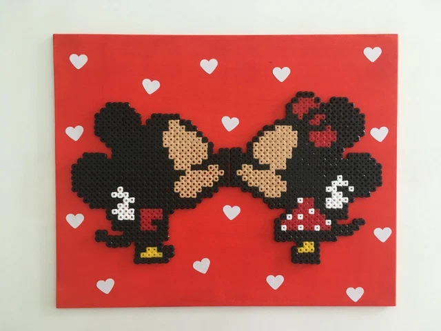 PIXEL ART / Perles A Repasser Tableau De Mickey Et Minnie EUR 11,00