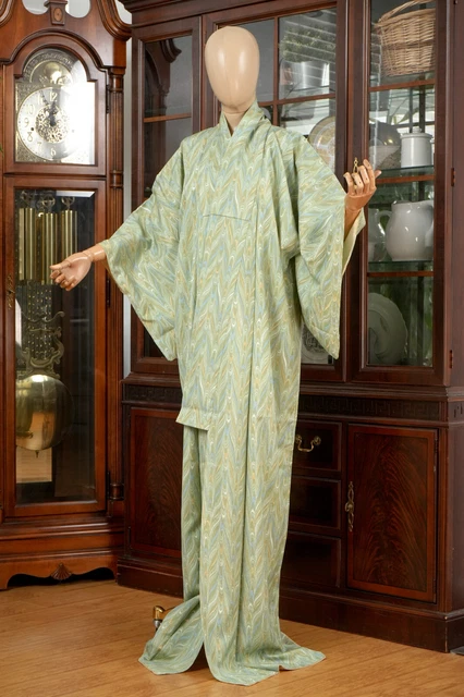 Dear Vanilla Japanese Silk Kimono Women's Robe Gown Authentic Japan Made Vintage