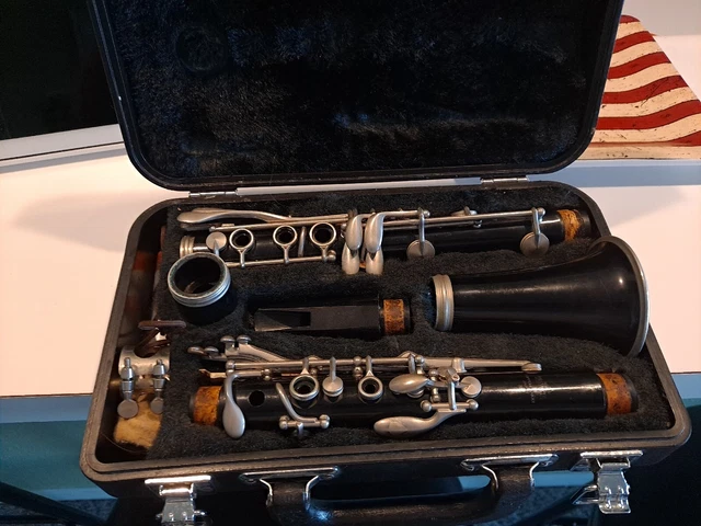 Yamaha ycl 20 clarinet deals