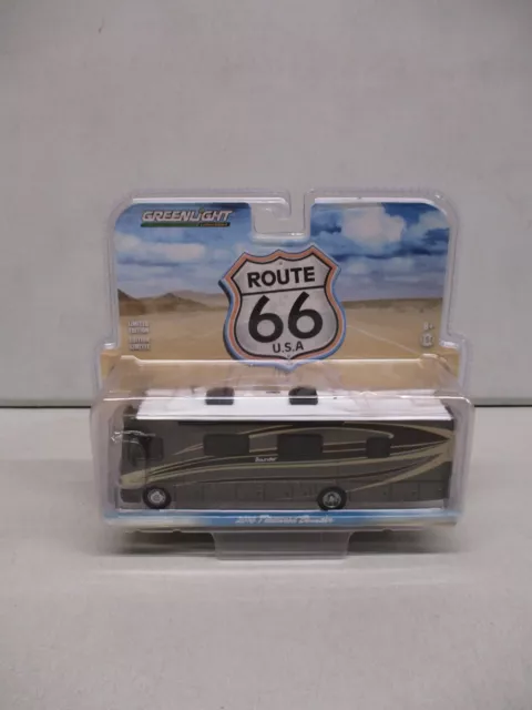 Greenlight Route 66 2016 Fleetwood Bounder