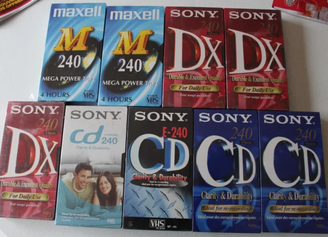 Stock Bureau - HAMA Cassette vidéo de nettoyage VHS/S-VHS + Flacon de  liquide
